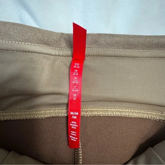 Spanx Suede Leggings - Picture 4 of 5